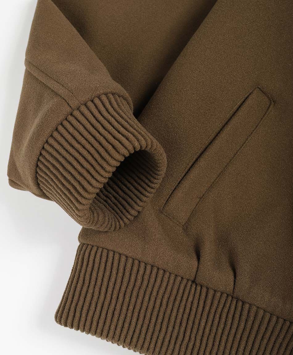 Campera hombre pu&ntilde;o elasticado
