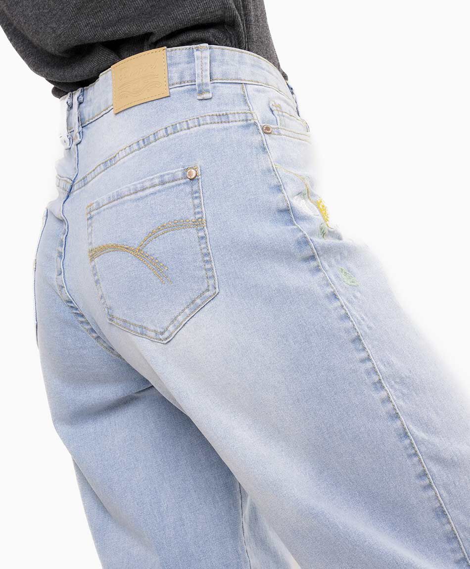 Jeans mujer pierna ancha