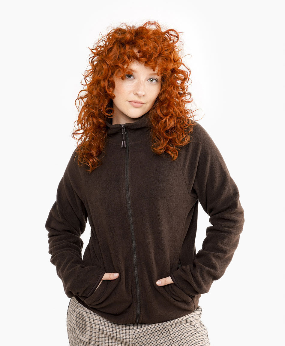 Poler&oacute;n mujer entallado caf&eacute;