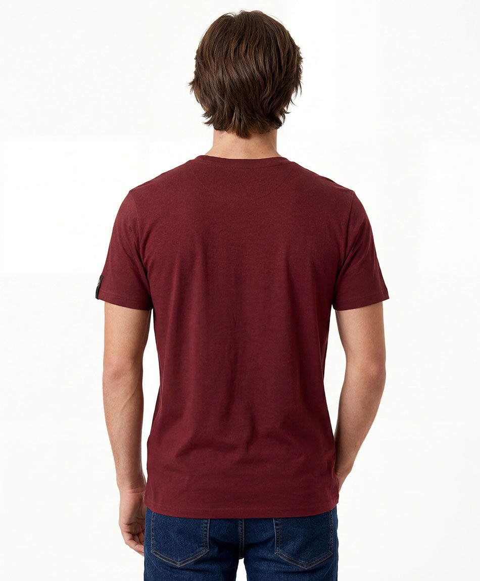 Polera hombre parche manga lisa
