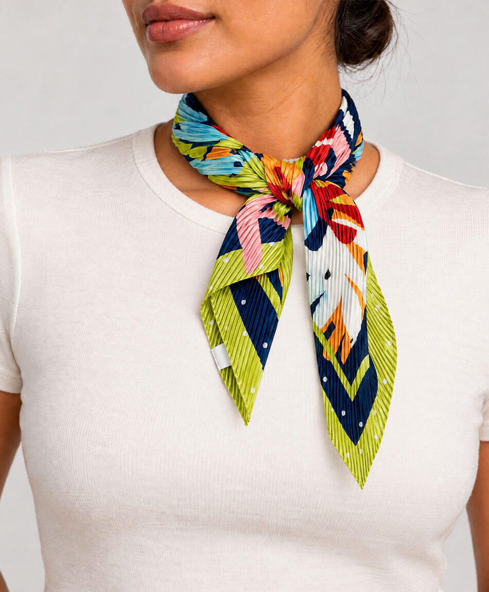 Pa&ntilde;uelo mujer tropical