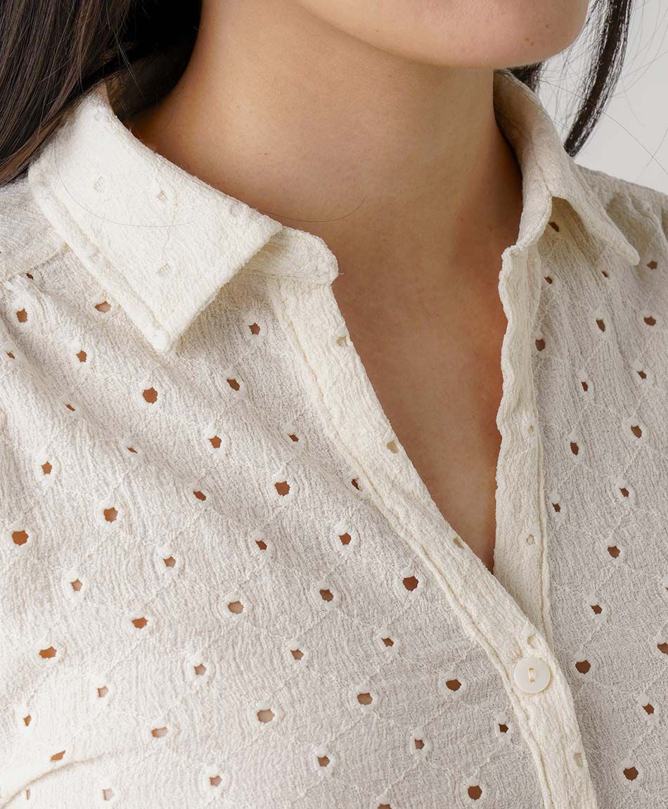 Camisa mujer calada