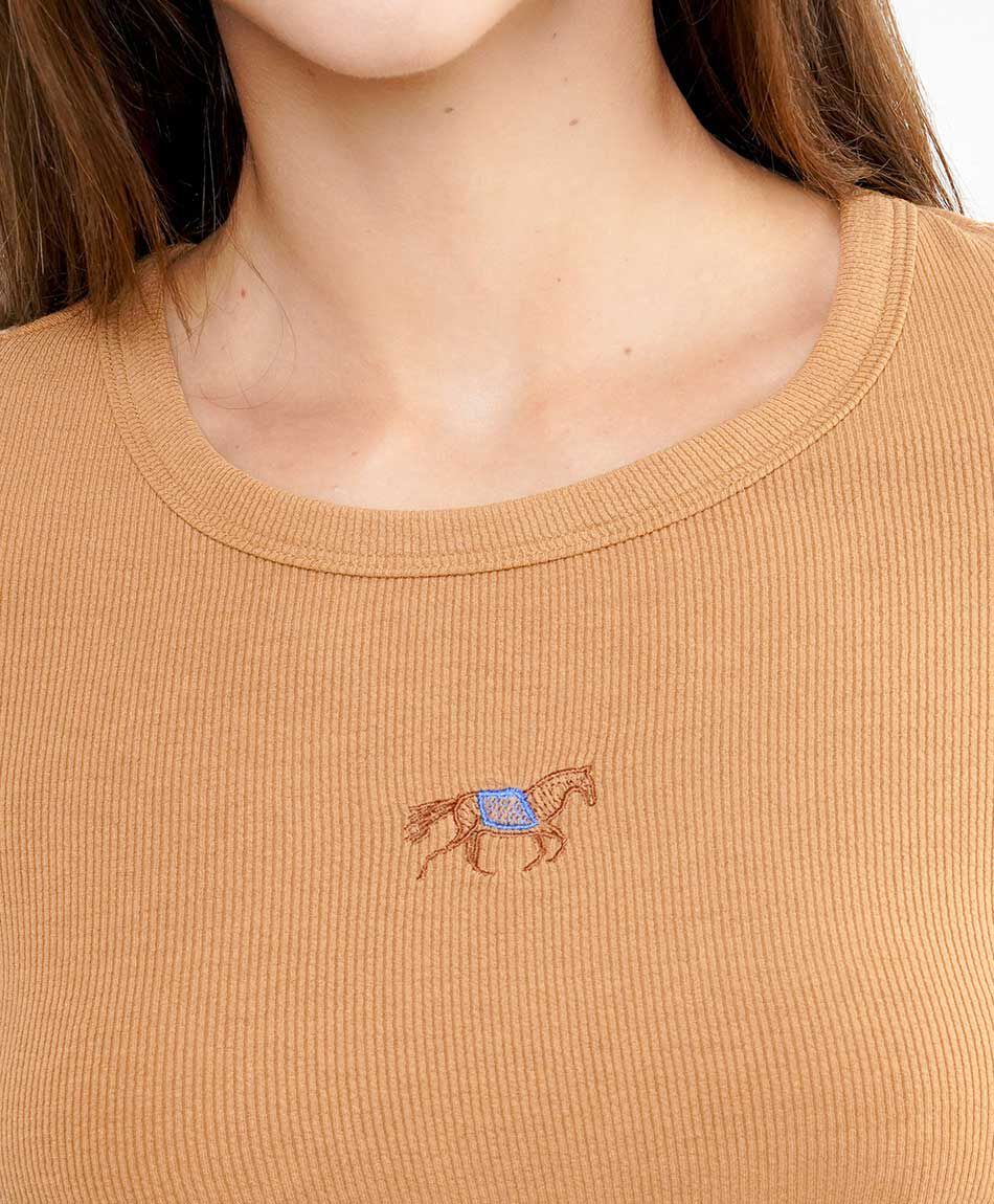 Remera mujer bordado caballo