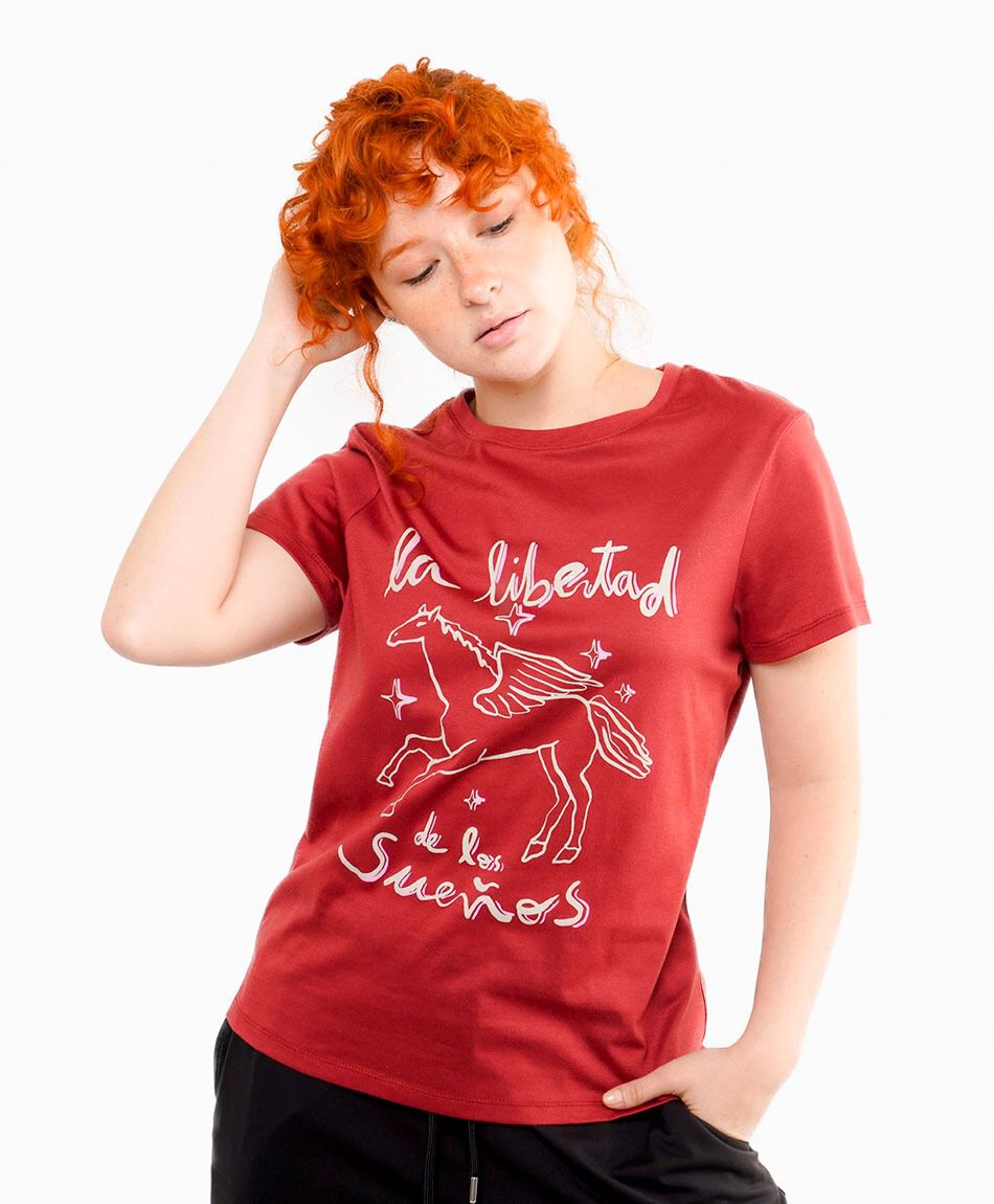 Remera mujer estampado pegaso