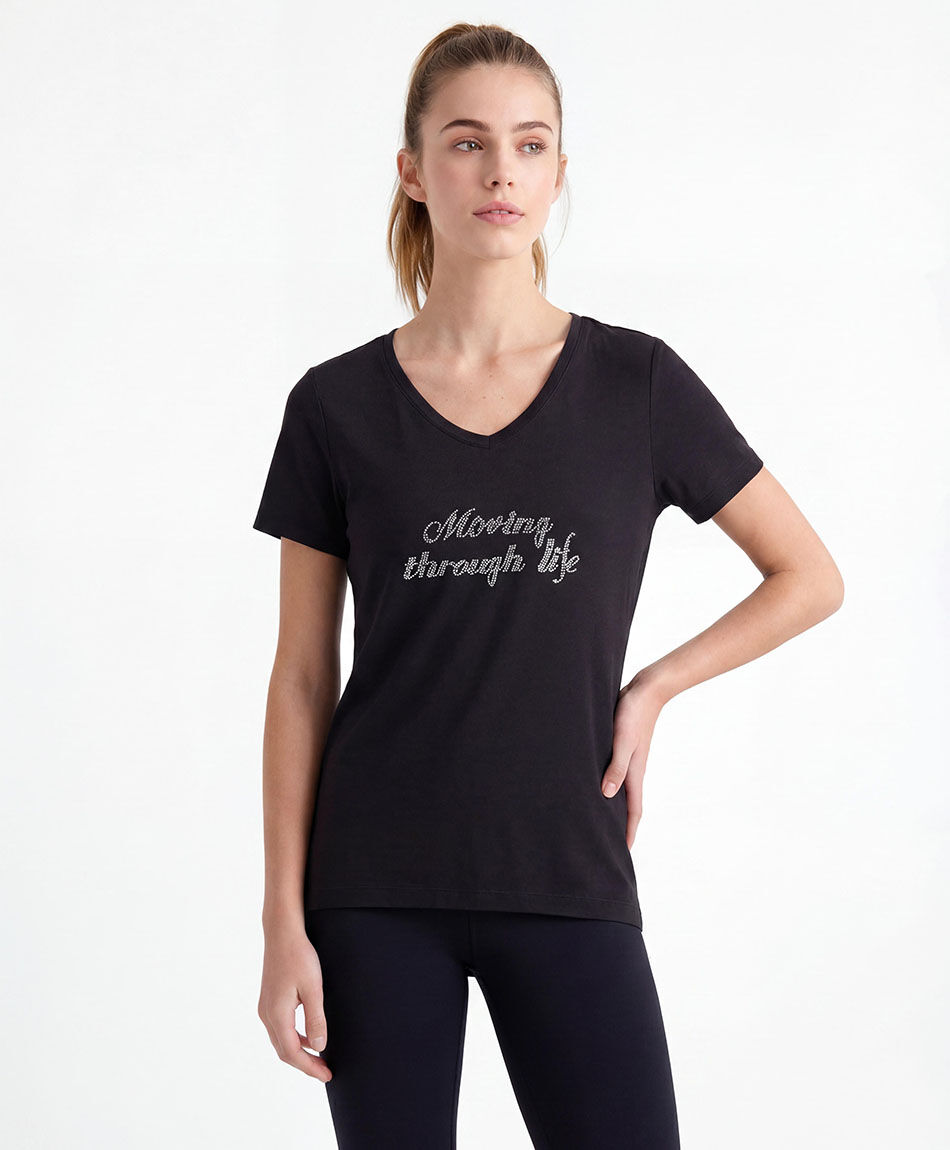 Remera deportiva mujer frase brillos