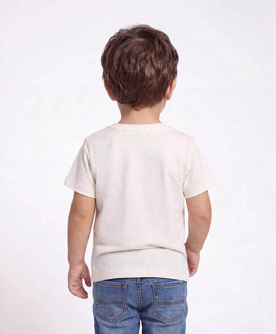 Remera beb&eacute; bolsillo capibara