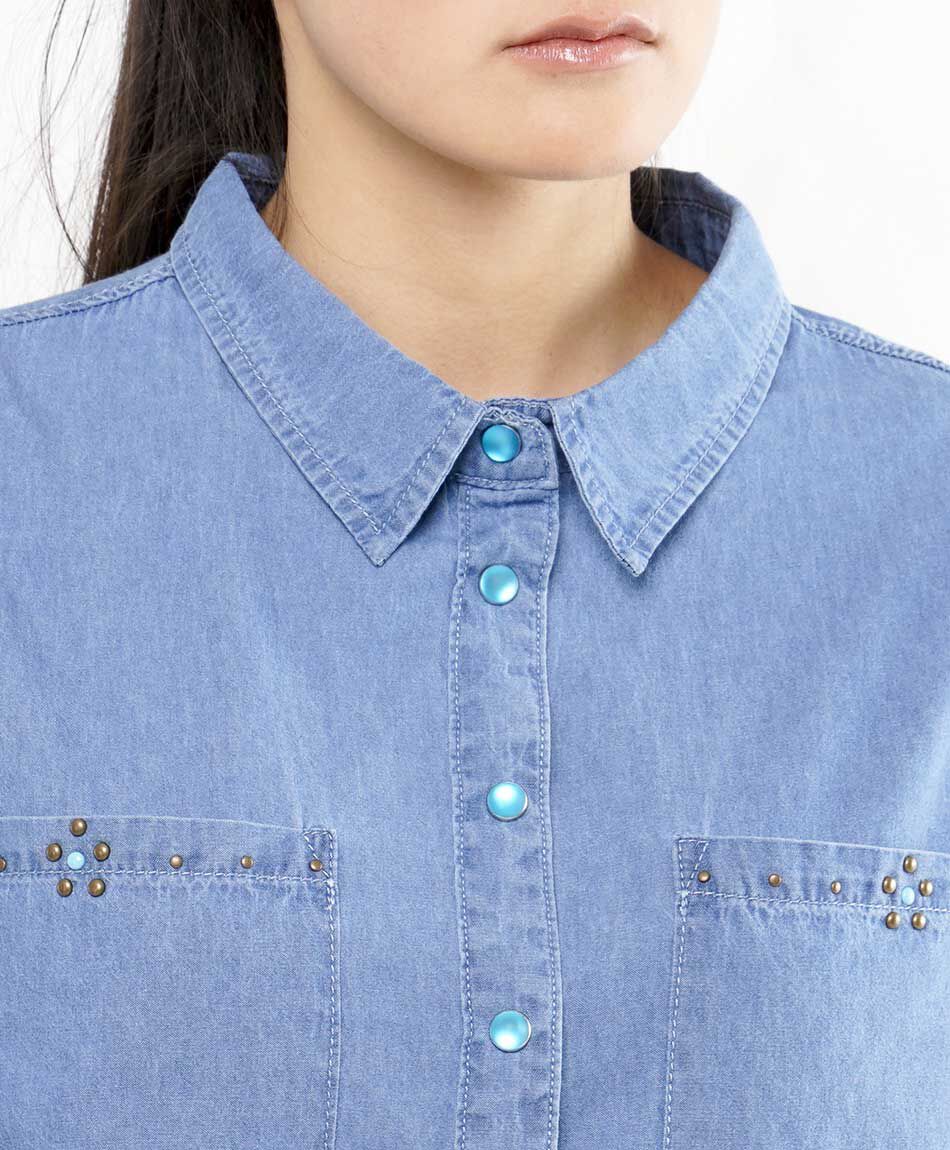 Camisa mujer denim tachas