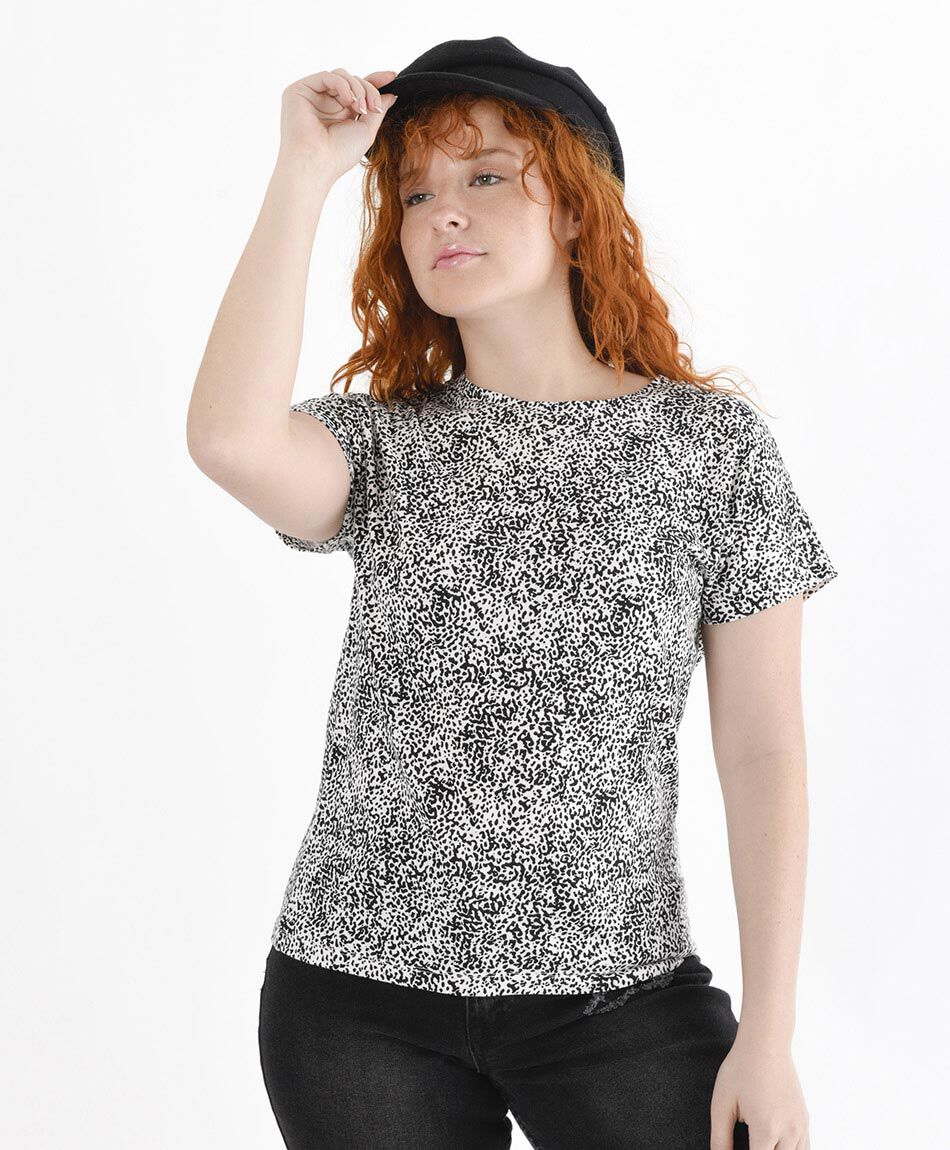 Polera mujer animal print