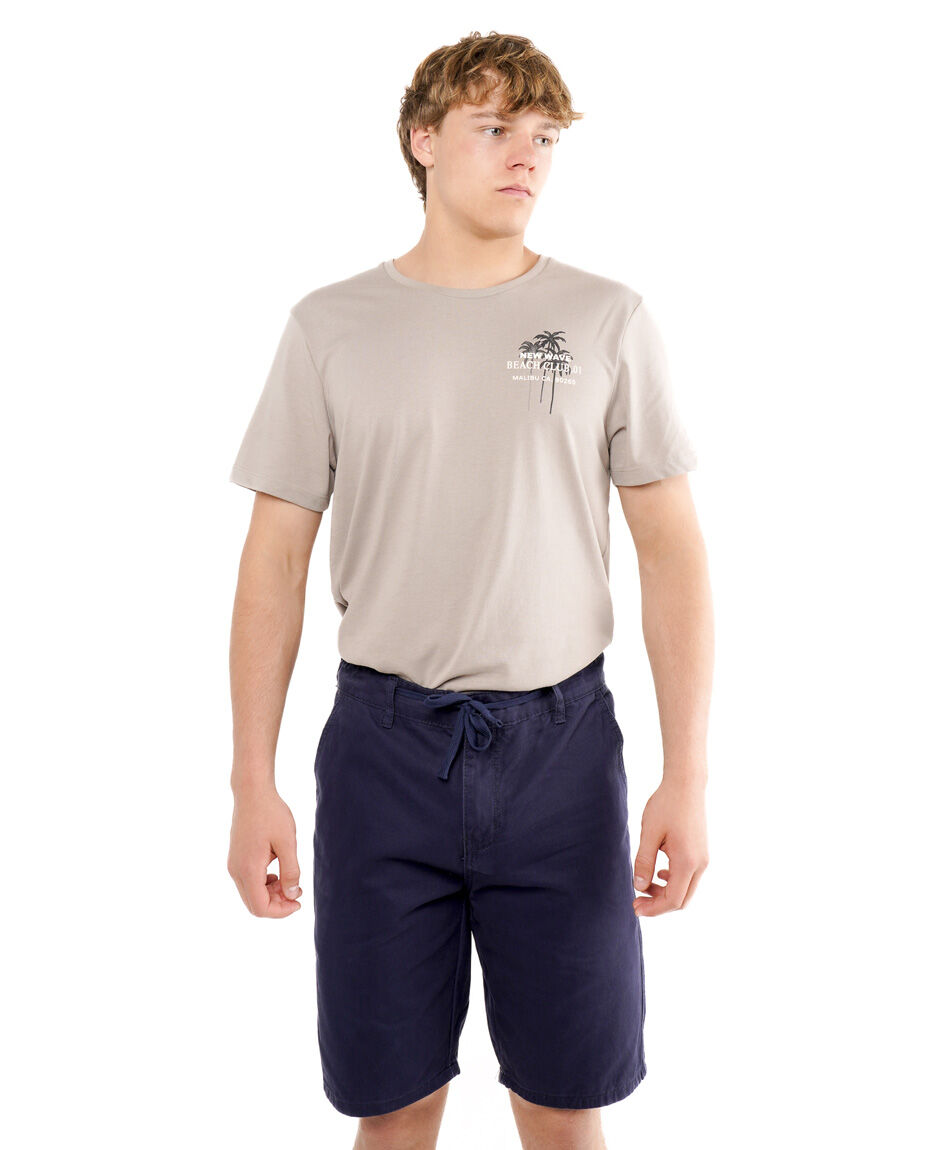 Bermuda hombre carpintero