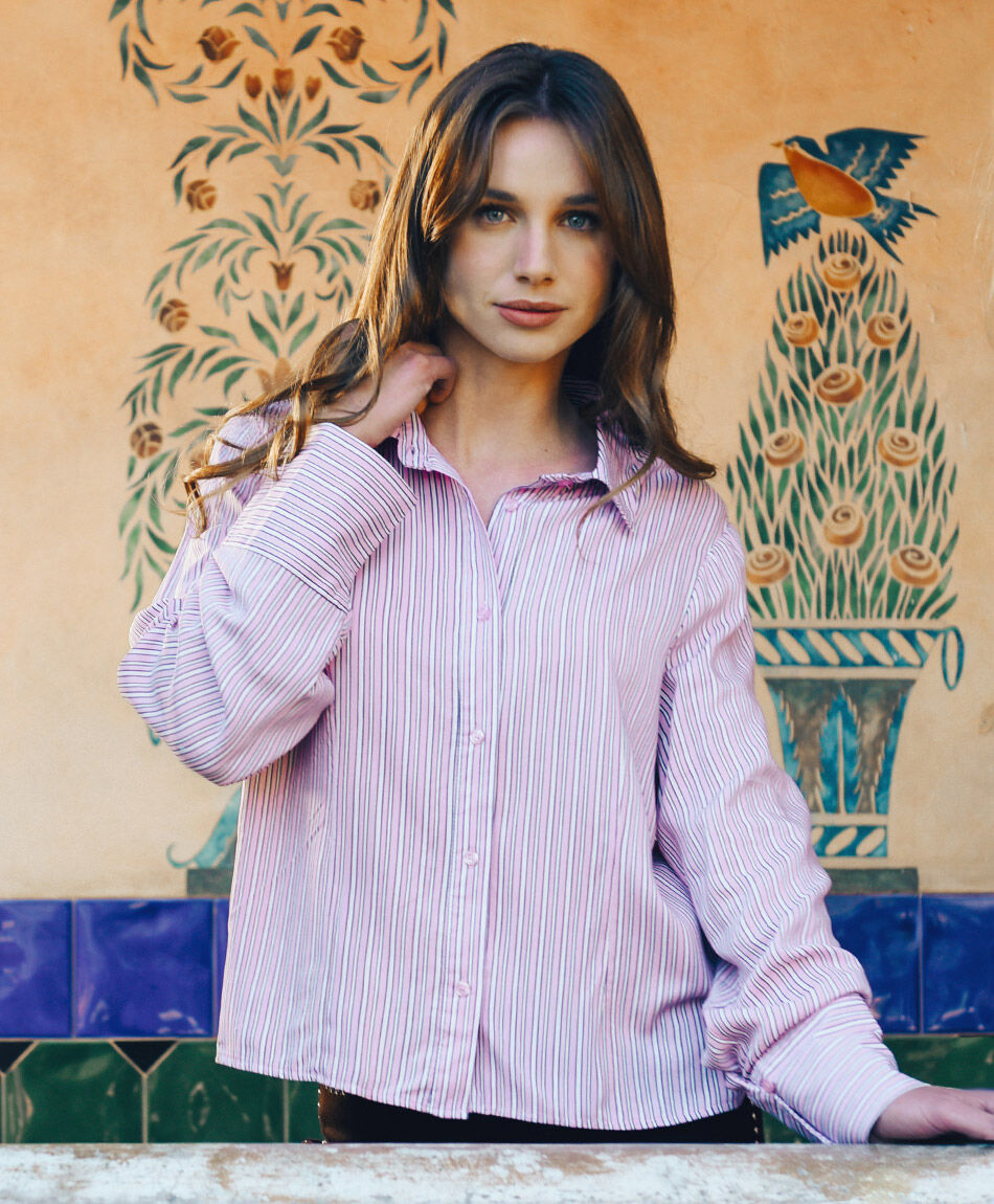 Camisa mujer lineas manga ancha rosada