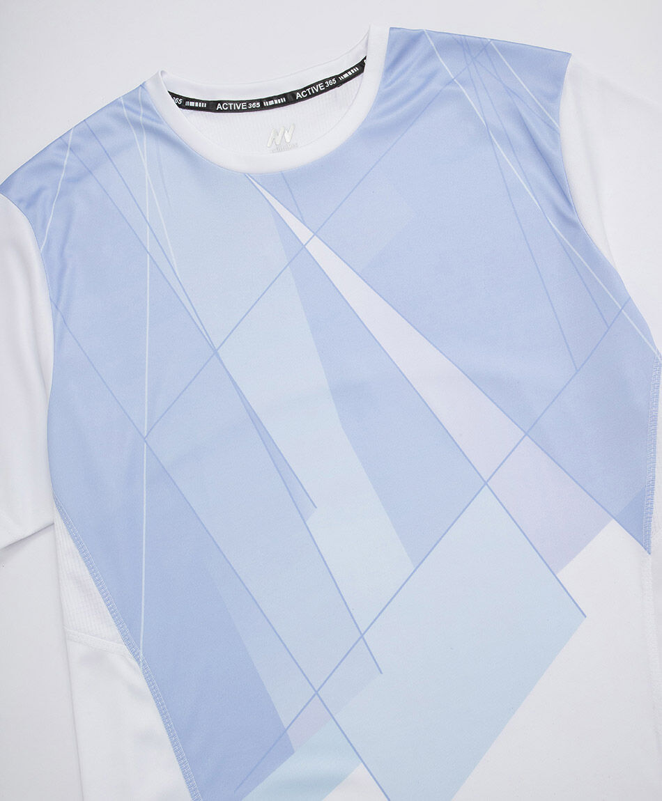 Remera deportiva hombre geometrica