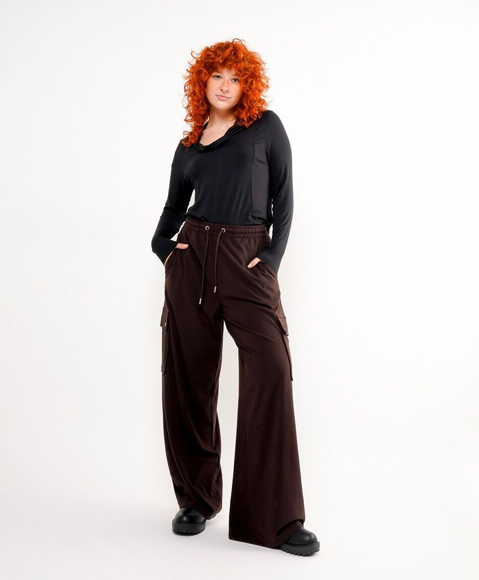 Pantal&oacute;n mujer cargo brown