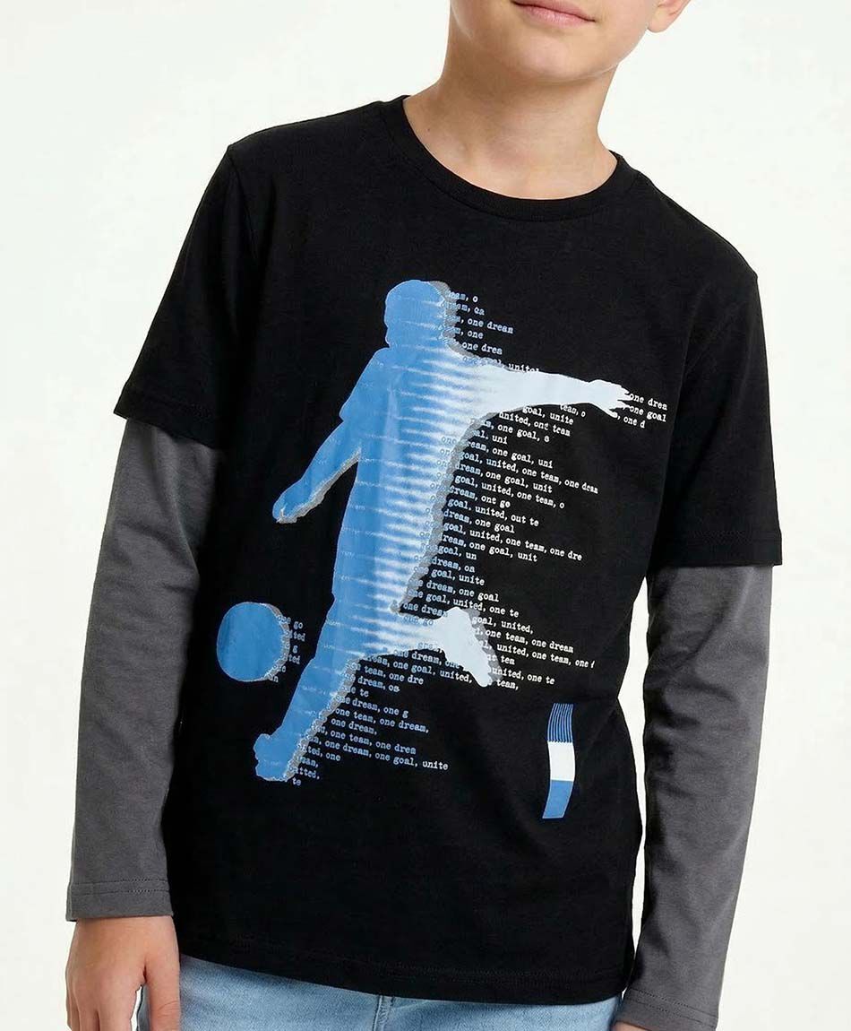 Remera ni&ntilde;o estampado futbol