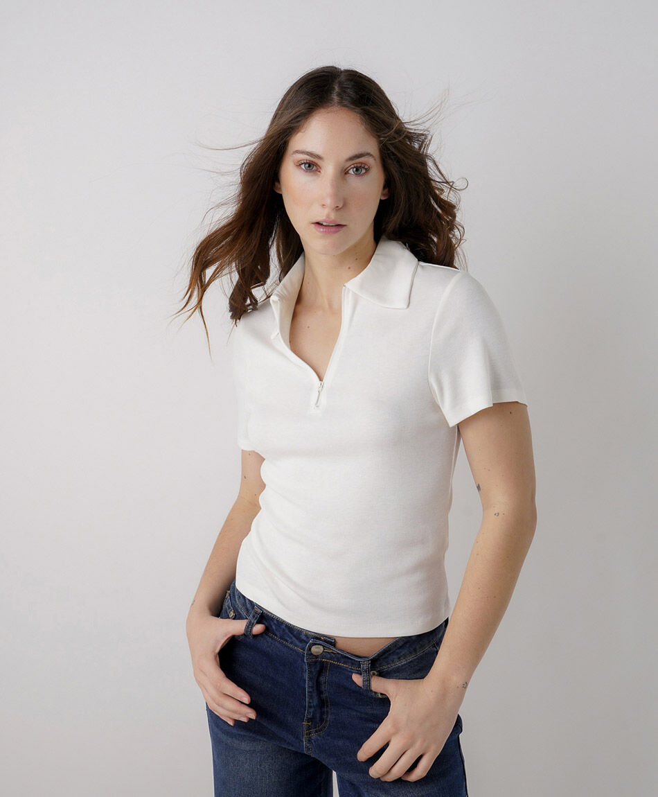 Remera mujer polo cierre