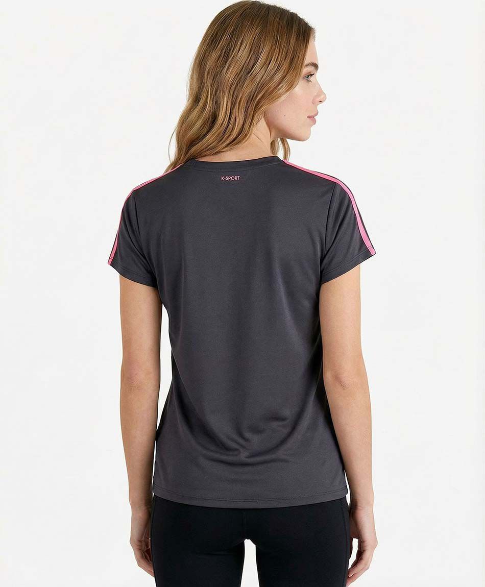 Remera deportiva mujer lineas fucsias