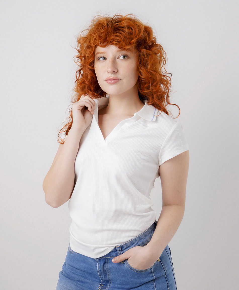 Remera mujer cuello polo l&iacute;nea azul