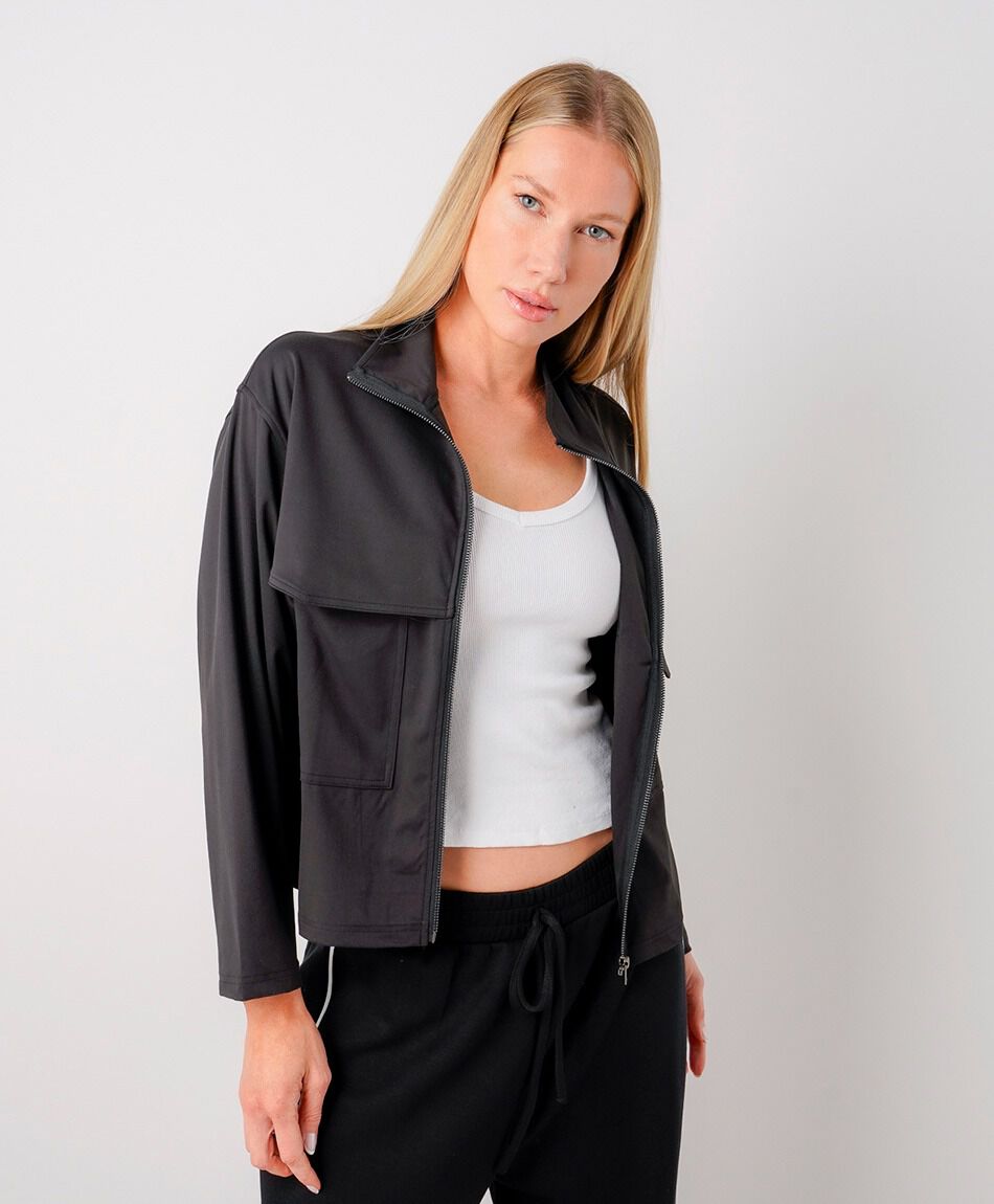 Chaqueta mujer bolsillos tapas