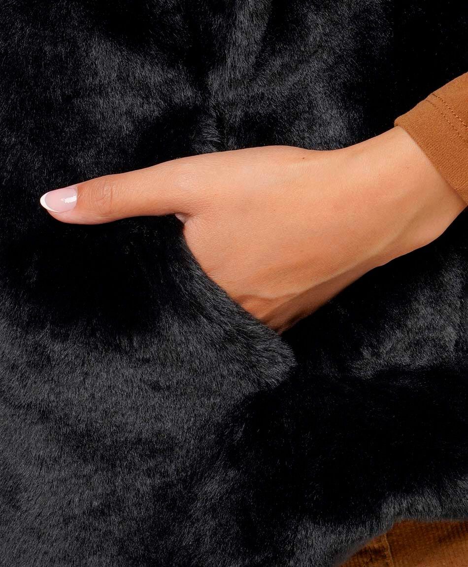Campera mujer sin mangas piel