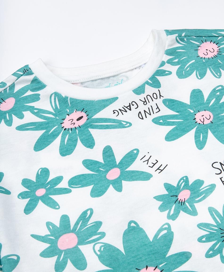 Remera ni&ntilde;a flores
