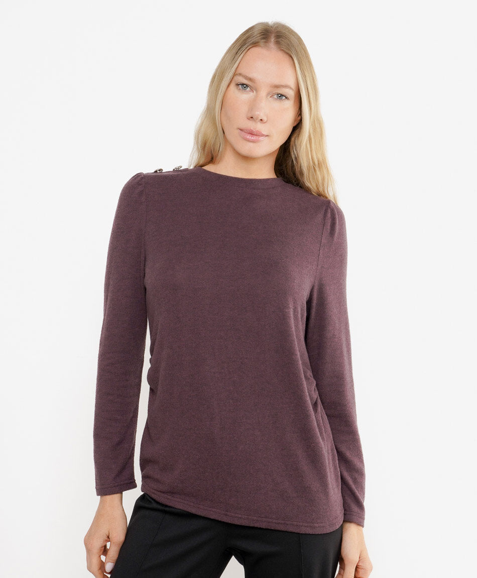 Remera mujer lanosa botones morada