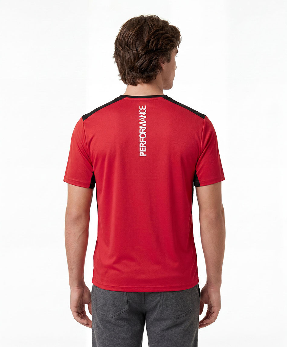 Remera deportiva hombre roja l&iacute;neas