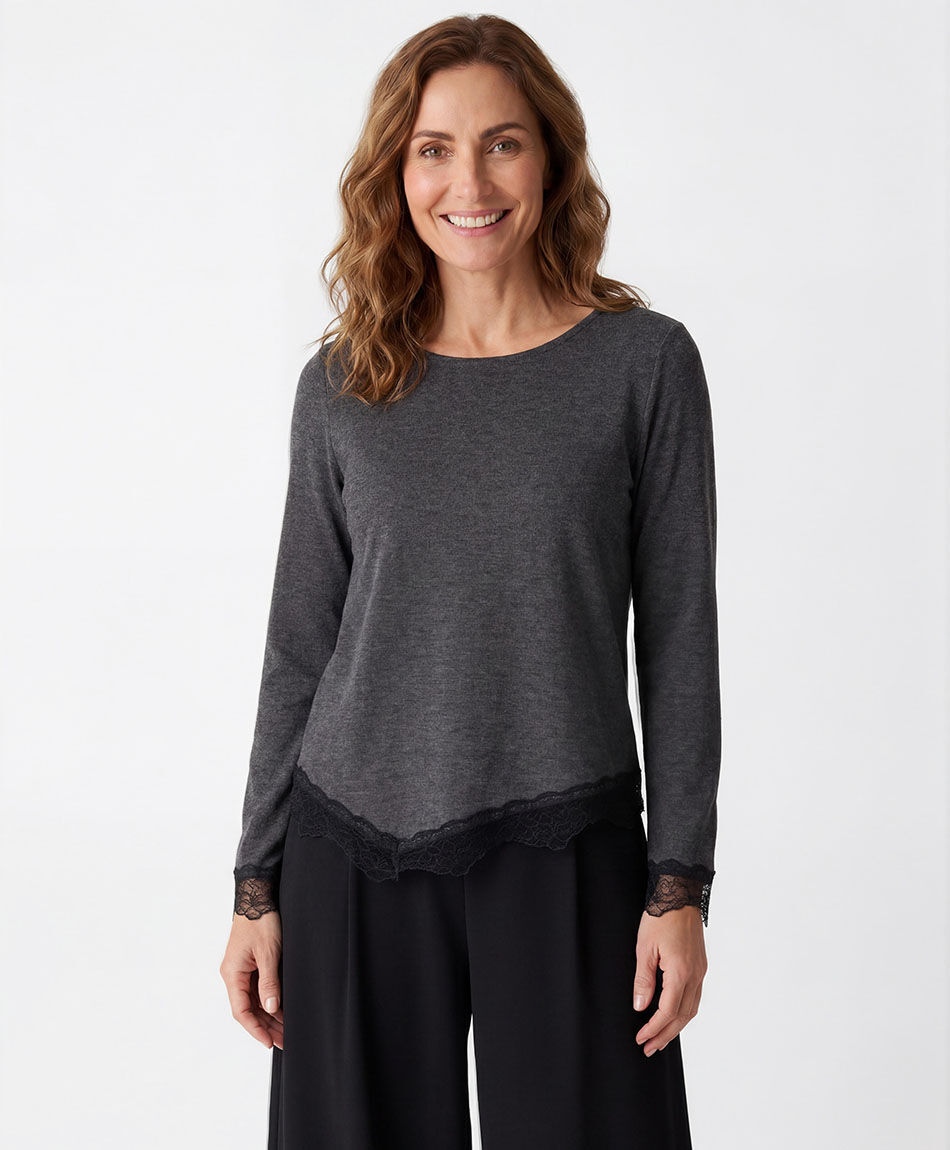Remera mujer encaje bordes