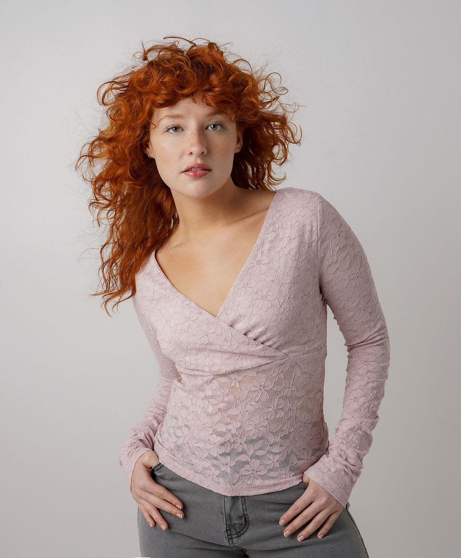 Remera mujer encajes
