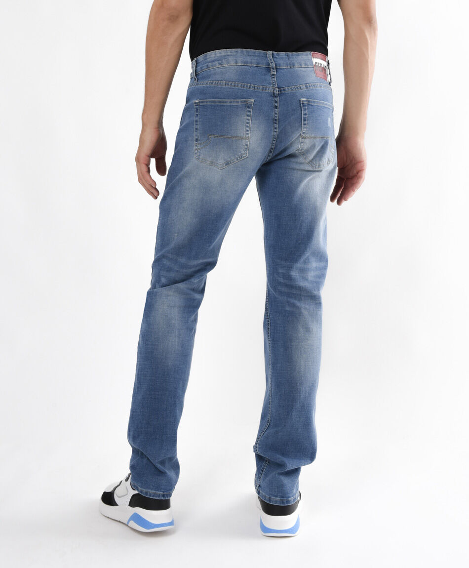 Jeans hombre parches