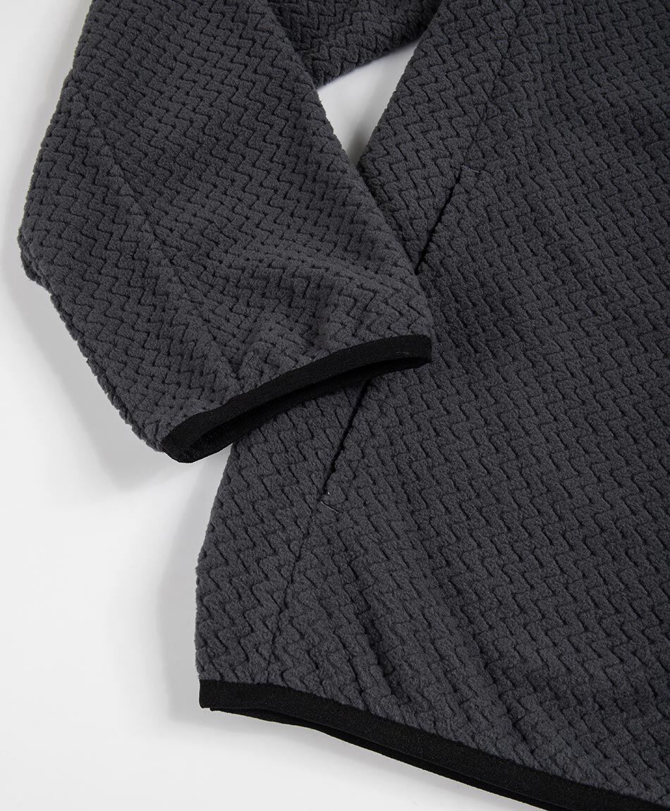 Buzo hombre outdoor textura