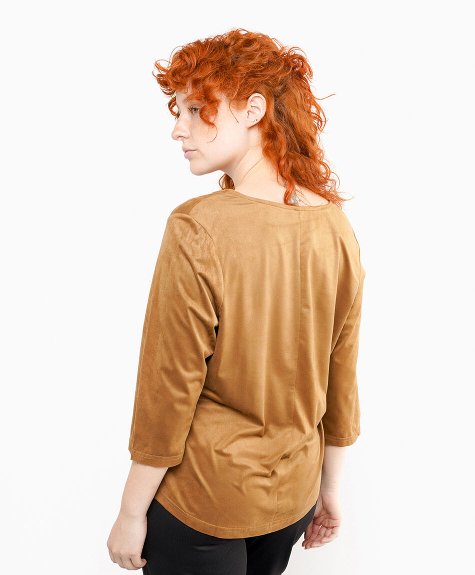 Remera mujer cuello redondo brown