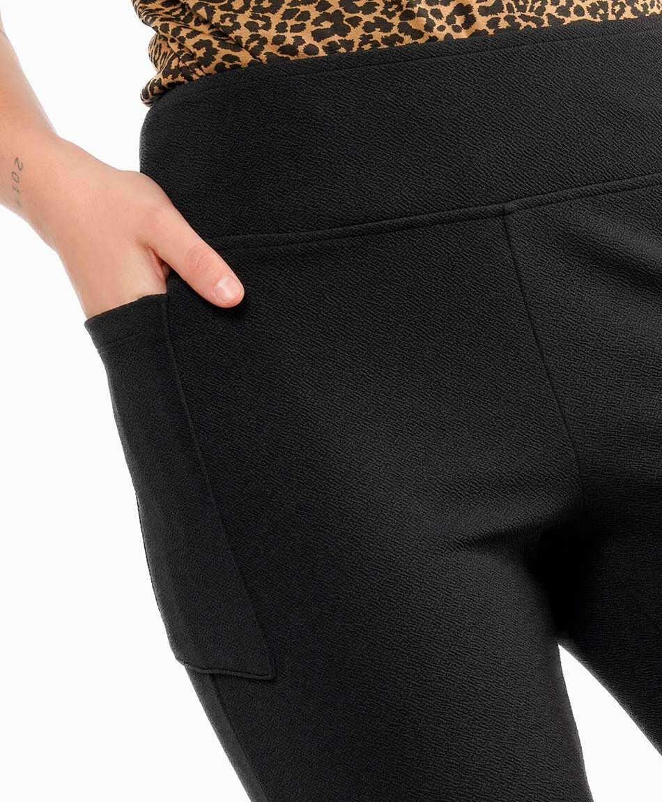 Pantal&oacute;n mujer flare black