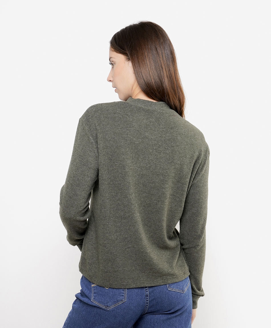 Remera mujer cuello medio