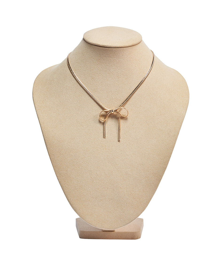 Collar mujer fashion mo&ntilde;o