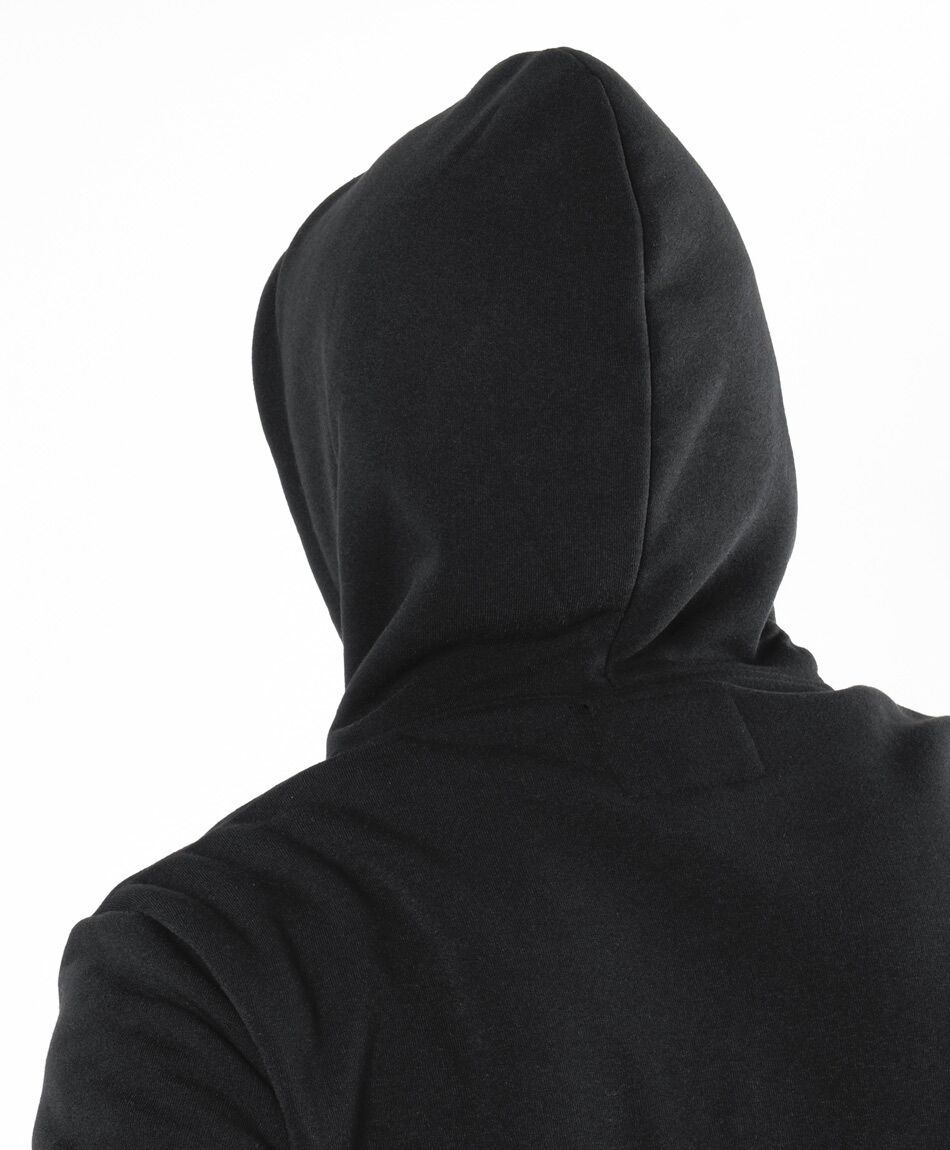 Buzo hombre liso b&aacute;sico negro cierre