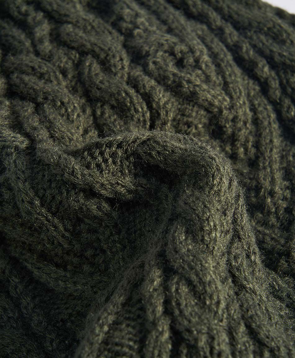 Gorra hombre tejido de trenzas