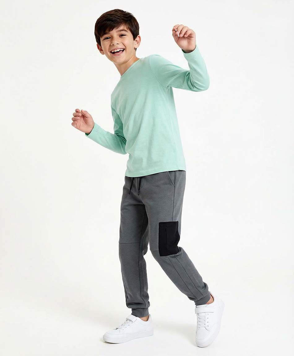 Pantal&oacute;n ni&ntilde;o buzo contraste negro