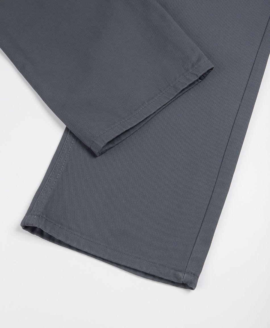 Pantal&oacute;n hombre b&aacute;sico azul