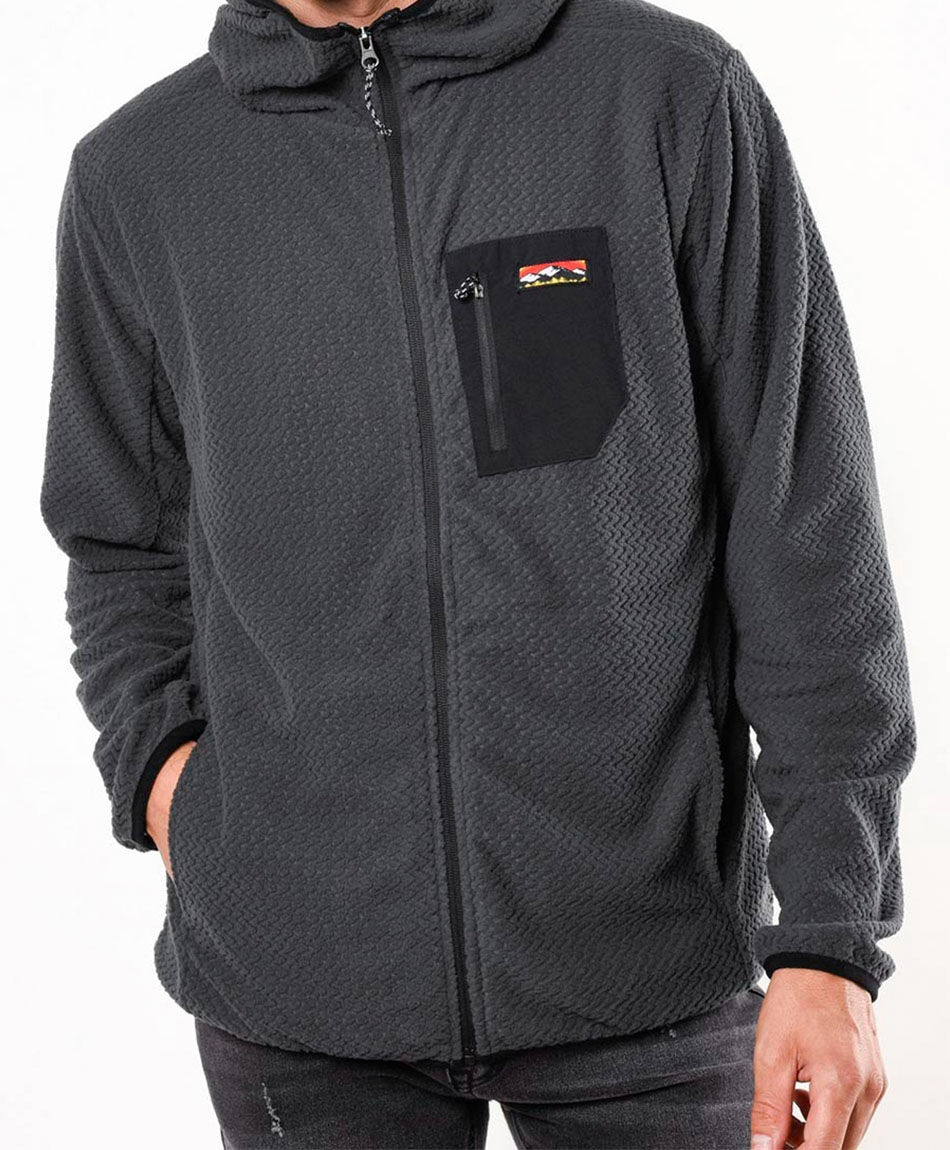 Buzo hombre outdoor textura