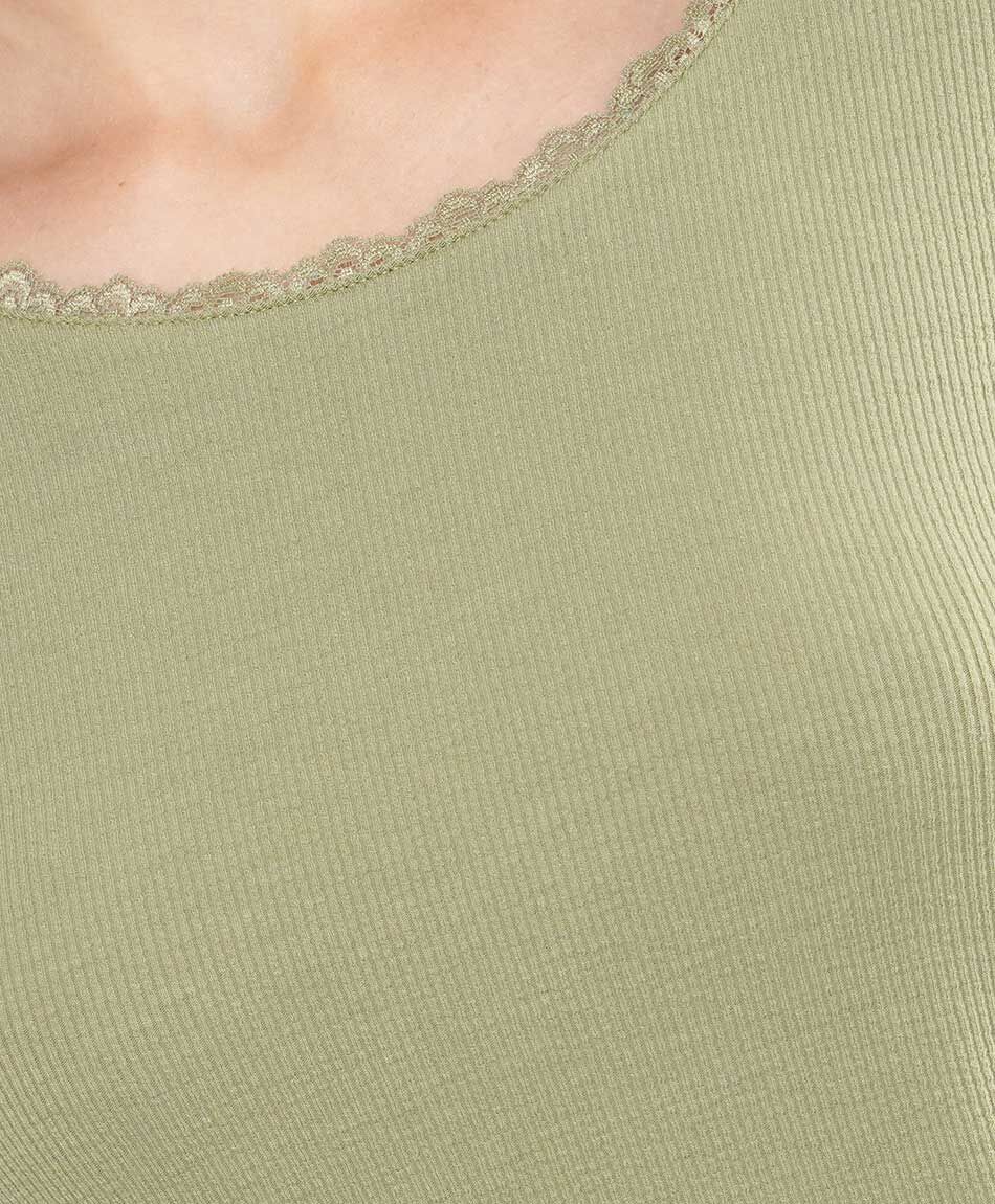 Remera mujer ib con encaje green