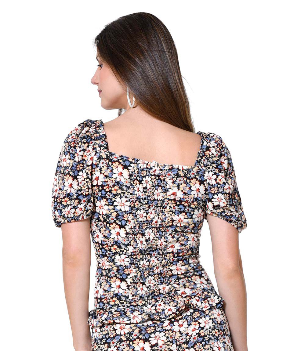 Top elasticado flores silvest.