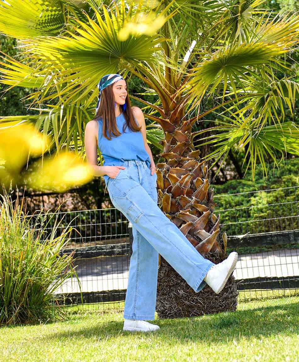 Jeans tiro alto pierna ancha