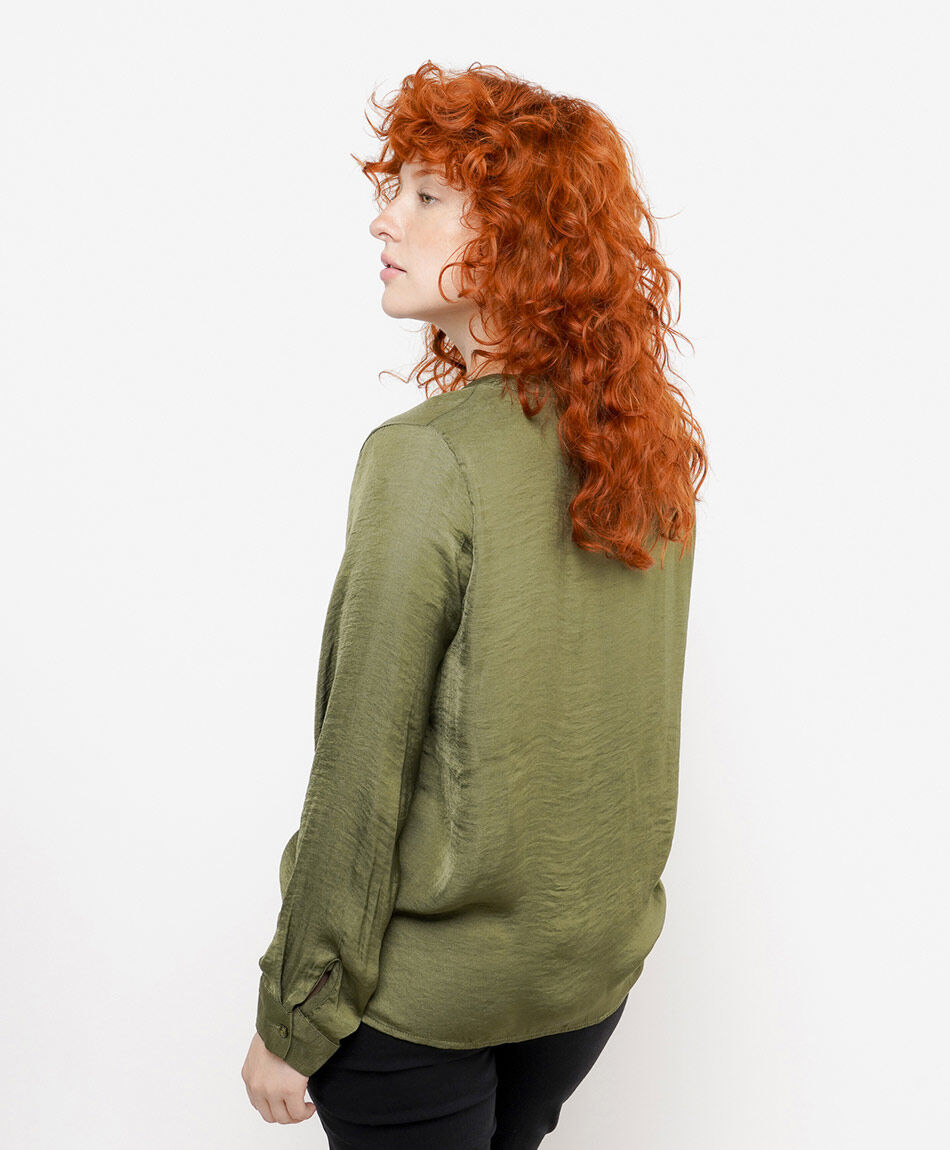 Camisa mujer satinada verde
