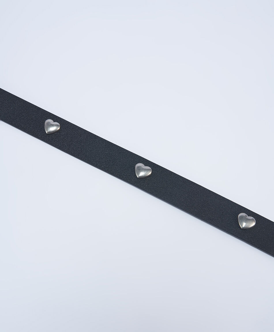 Cintur&oacute;n mujer tachas coraz&oacute;n