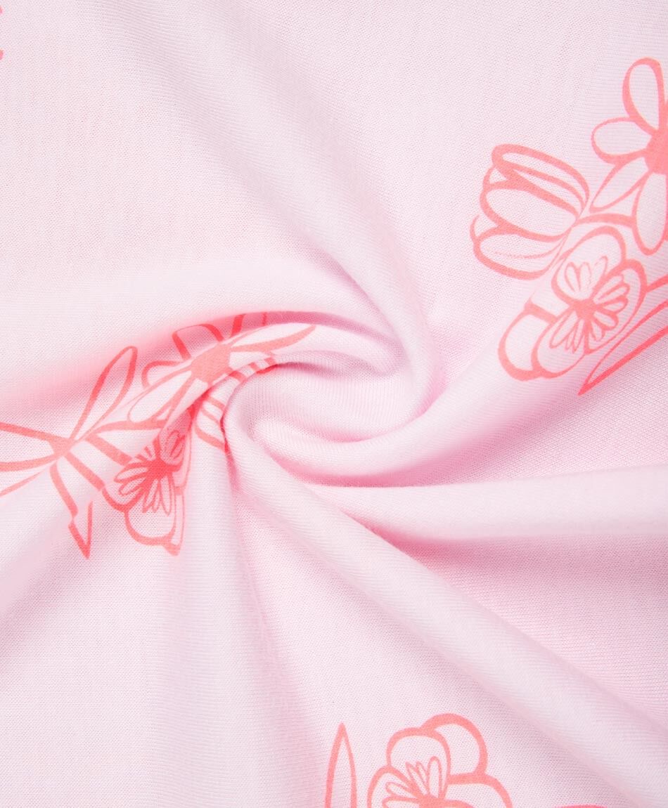 Remera ni&ntilde;a ramos de flores