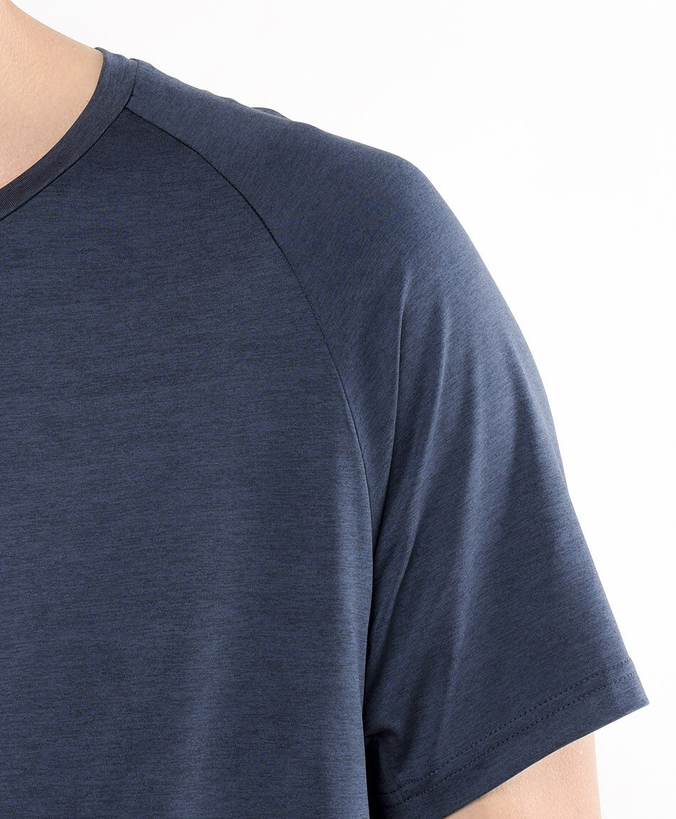 Remera deportiva hombre lisa azul