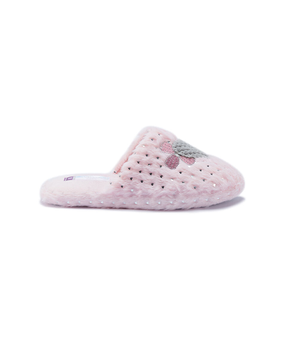 Pantufla mujer corazones bordado