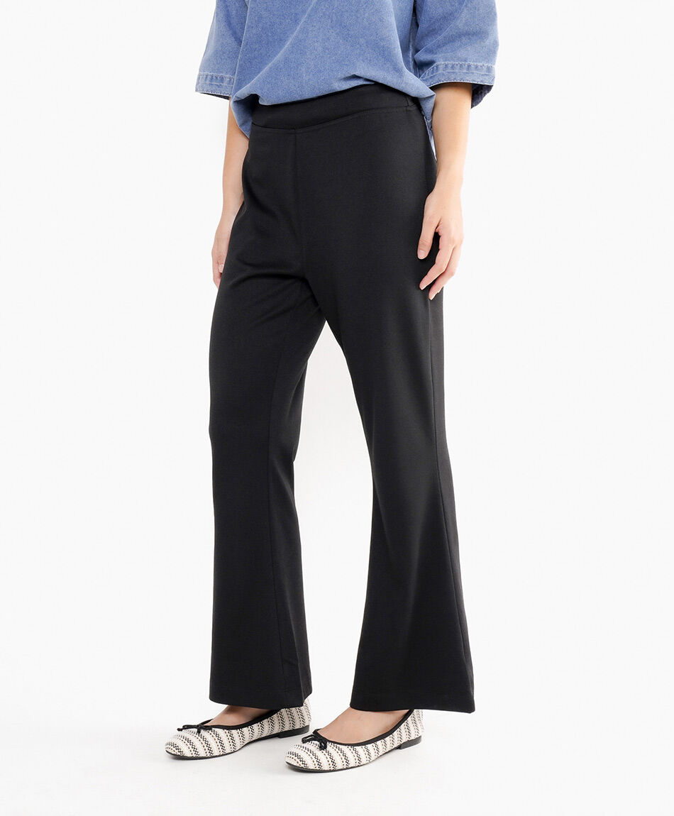 Pantal&oacute;n mujer liso flare