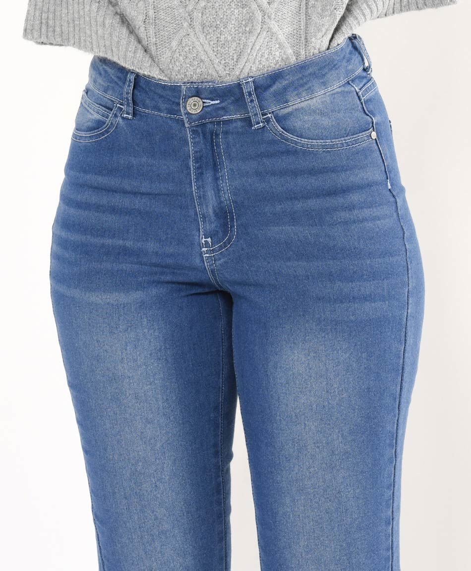 Jeans mujer detalle basta skinny fit