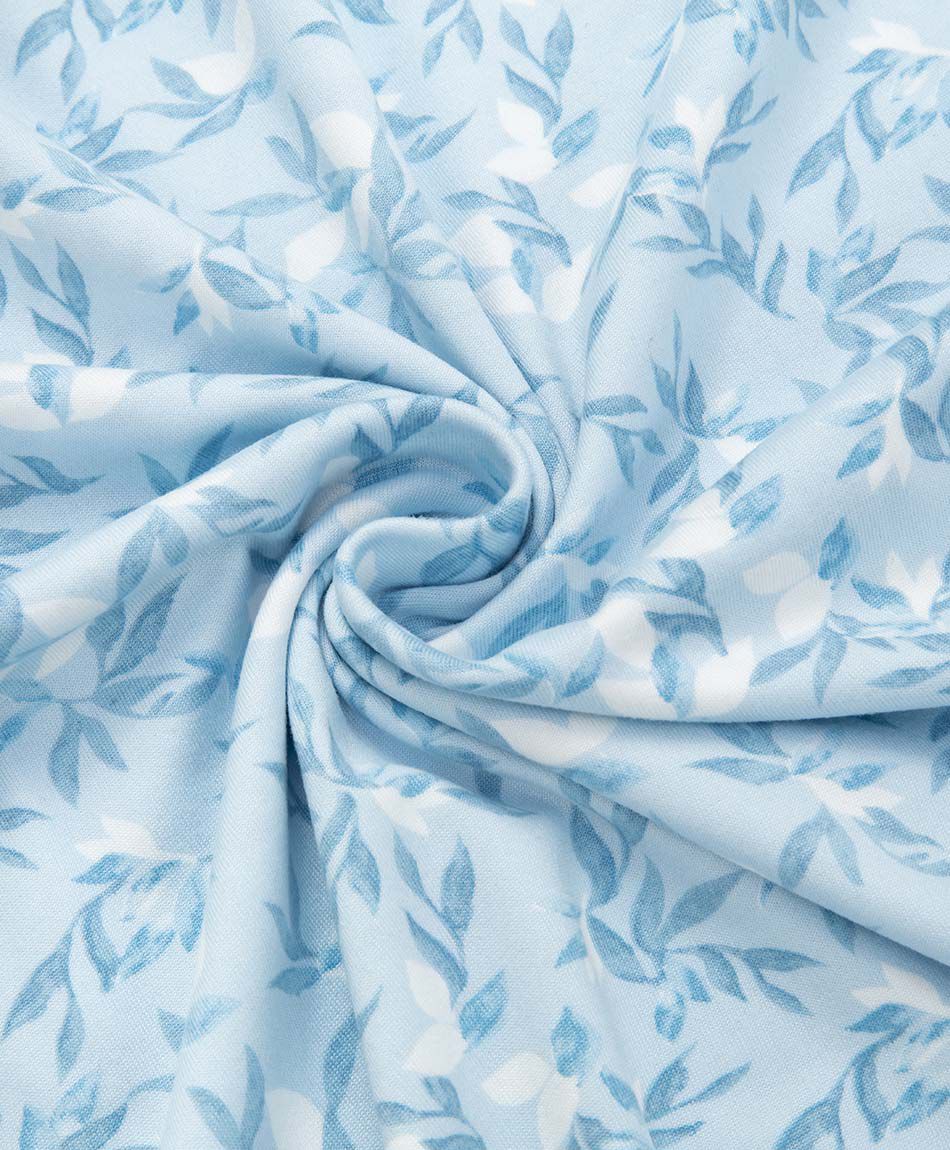 Camis&oacute;n de dormir mujer floreada