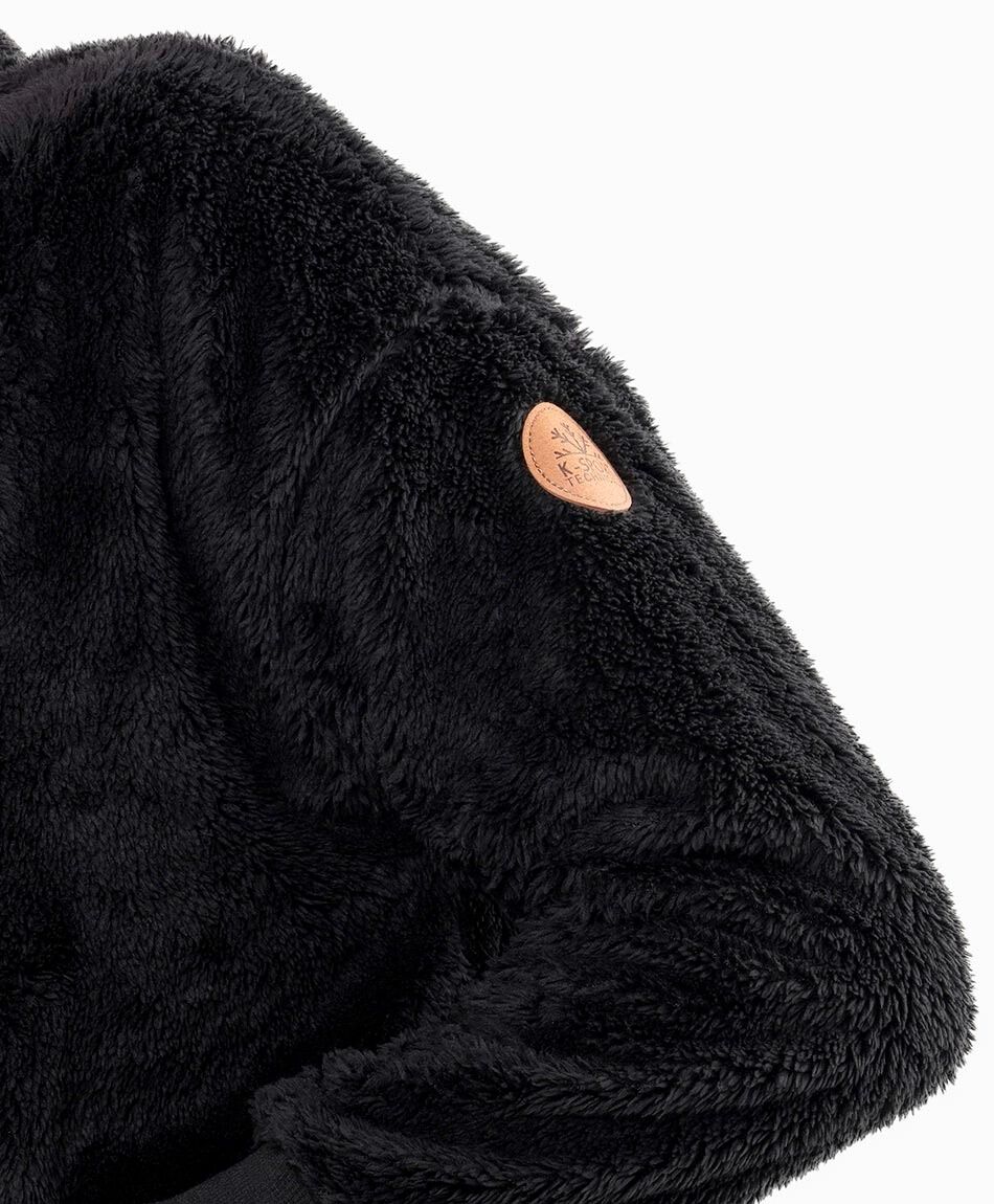 Polar deportivo mujer peludo negro